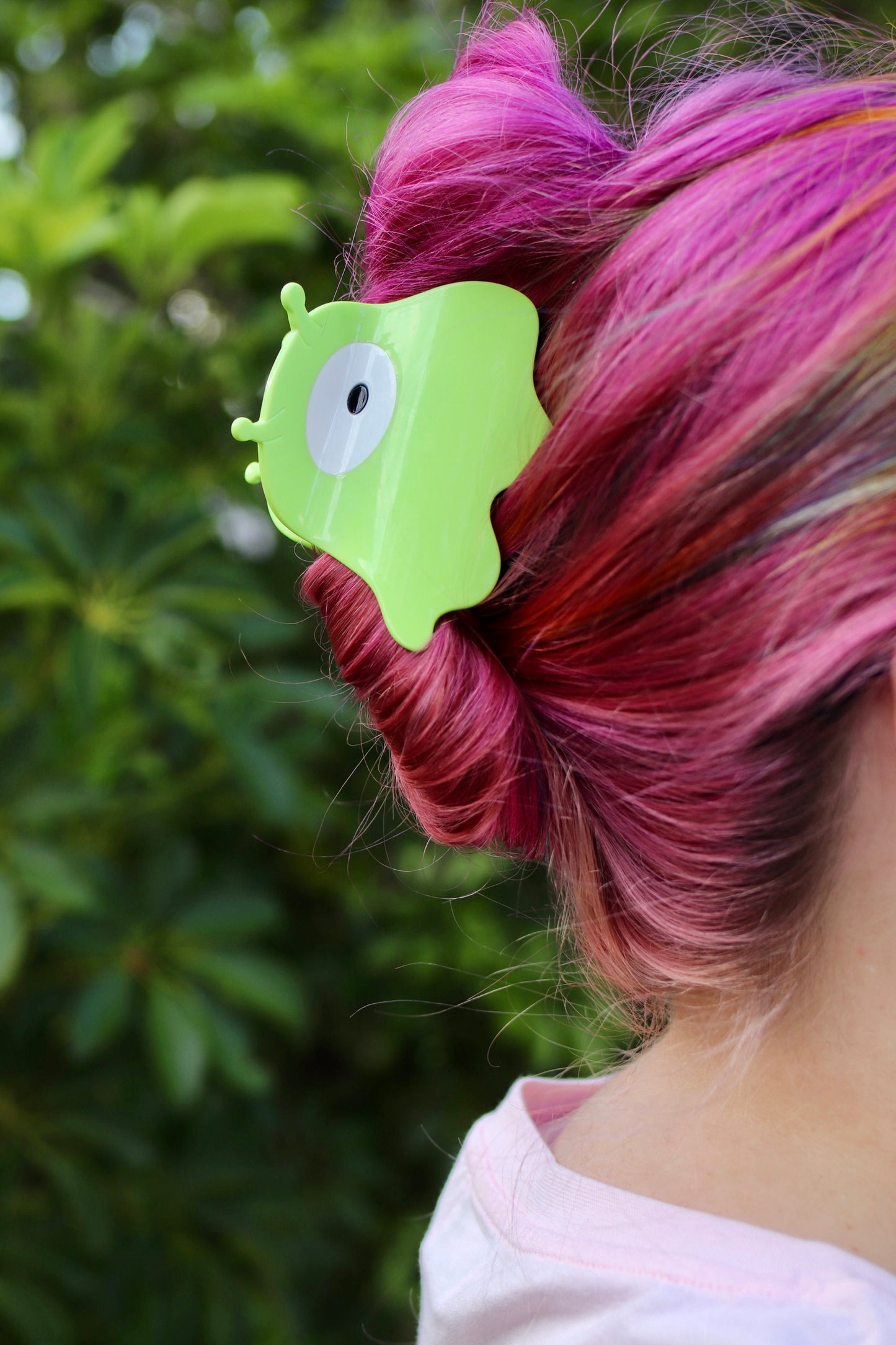 Slug Claw Clip