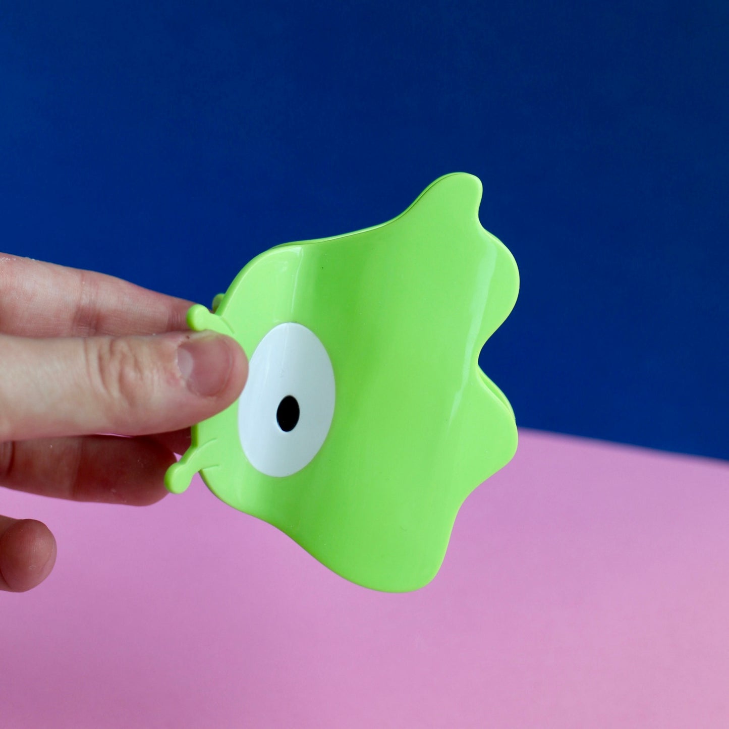 Slug Claw Clip